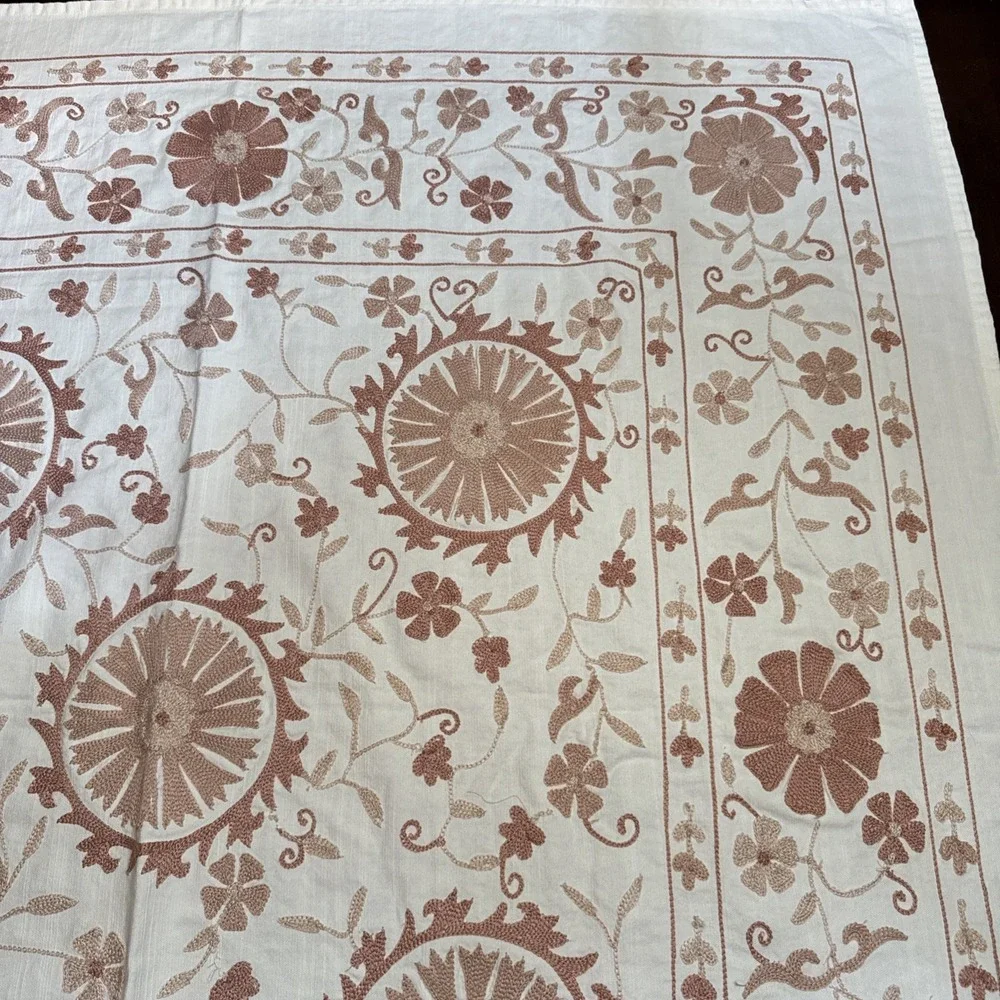 Pottery Barn Table Throw Embroidered 50 x 50 Arella Topper Scarf Cover Floral